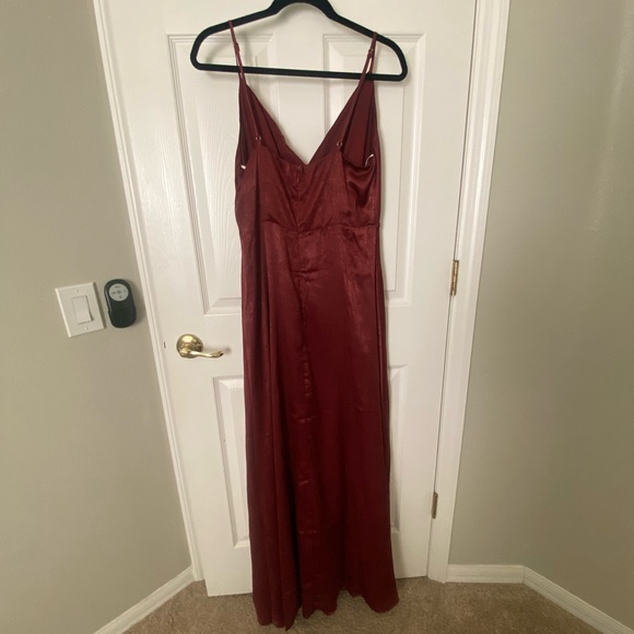 Lulu’s Constantine Burgundy Satin Maxi - Picture 6 of 12